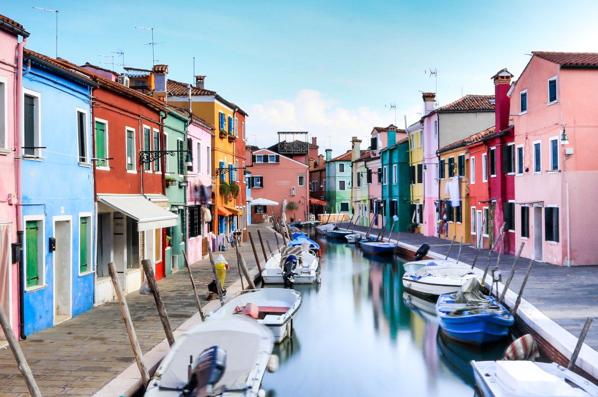Our guide to Burano island: what to see and do - Hotel Ca' d'Oro