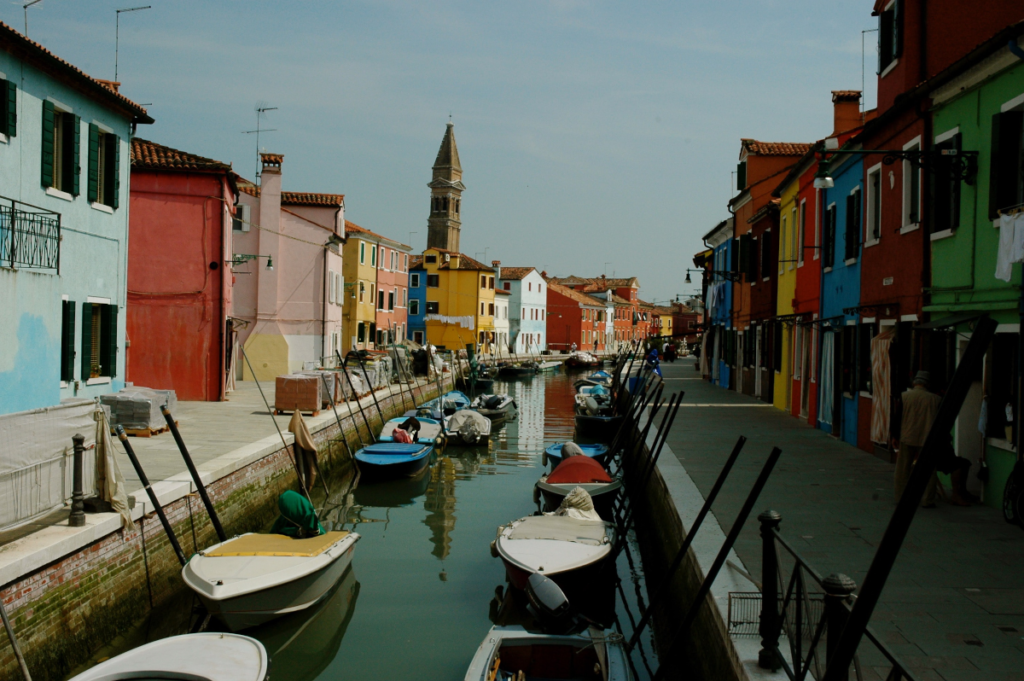 Burano leaning tower